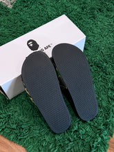 Load image into Gallery viewer, BAPE - Green Camo Logo Slides - Size 8M - Brand New