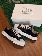 Load image into Gallery viewer, Maison Mihara Yasuhiro - Black Canvas Sneakers - Size 8.5M-9M - PreOwned