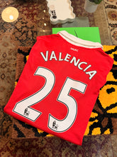 Load image into Gallery viewer, Manchester United – Valencia #25 Jersey – Size Large