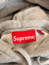 Load image into Gallery viewer, Supreme Embroidered Logo Hoodie - Heather Grey | Size Medium Preowned