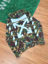 Load image into Gallery viewer, Off-White - Woodland Camo Temperature Zip Hoodie Medium