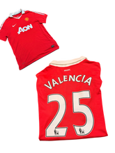 Load image into Gallery viewer, Manchester United – Valencia #25 Jersey – Size Large