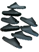 Load image into Gallery viewer, Yeezy Slide - Onyx - Brand New - Sizes 9,10,11,12 -