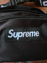 Load image into Gallery viewer, Supreme Shoulder Bag (Black)
