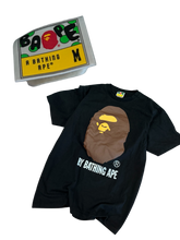 Load image into Gallery viewer, BAPE Classic Ape Head Tee - Black | Size M - Preowned
