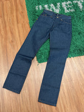 Load image into Gallery viewer, Carrots - Back Logo Denim Jeans Indigo - Size 30
