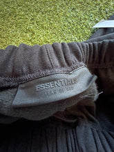 Load image into Gallery viewer, Essentials Black Sweatpants Multiple Sizes
