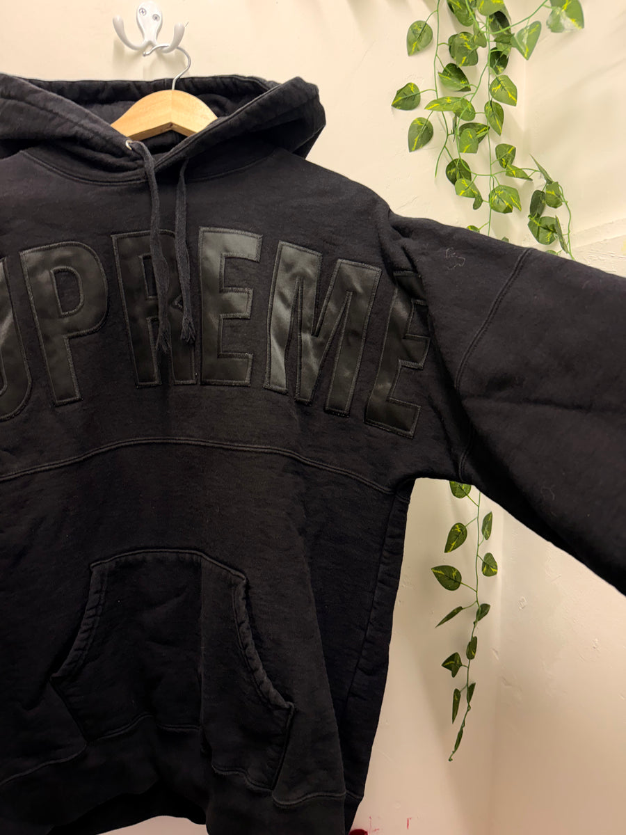 Supreme - Arc Applique Hoodie - Black