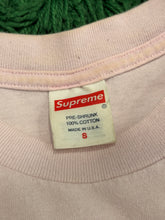 Load image into Gallery viewer, Supreme - Basketball Logo Pink T Shirt - Size Small - PreOwned
