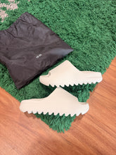 Load image into Gallery viewer, Yeezy YS-01 - Cream - Multiple Sizes - Brand New

