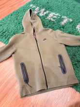 Load image into Gallery viewer, Nike - Olive Tech Fleece Full Zip Hoodie Large
