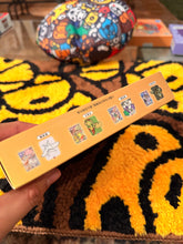 Load image into Gallery viewer, Pokémon Eevee Keychain Blind Box – New
