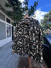 Load image into Gallery viewer, BAPE Vintage Green Camo Jacket Size Large
