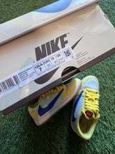Load image into Gallery viewer, Jordan 1 Low OG Travis Scott “Canary” Size 7W
