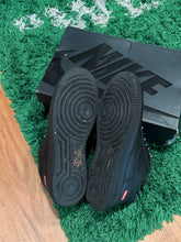 Load image into Gallery viewer, Supreme Nike Air Force 1 Low - Size 9.5M - Preowned With Box
