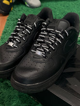 Load image into Gallery viewer, Supreme Nike Air Force 1 Low - Size 9.5M - Preowned With Box
