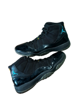 Load image into Gallery viewer, Jordan 11 Retro “Gamma Blue” (2013) - Size 11 - PreOwned - No Box
