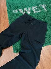Load image into Gallery viewer, Fear of God Essentials Sweatpants - Black | Size XL - Preowned
