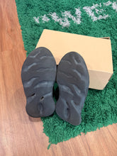 Load image into Gallery viewer, Yeezy Foam Runner - Onyx - Size 8M - PreOwned
