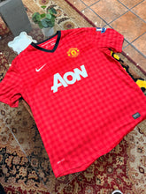 Load image into Gallery viewer, Manchester United – Kagawa 2012/13 Home Jersey – Size XL
