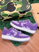 Load image into Gallery viewer, BAPE STA Low - Purple | Size 8M - Preowned
