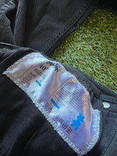 Load image into Gallery viewer, Ksubi Black Denim Jeans Size 40
