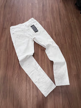 Load image into Gallery viewer, Ksubi White Cross-Embossed Jeans (Size 33)
