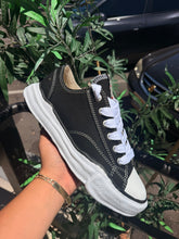 Load image into Gallery viewer, Maison Mihara Yasuhiro - Baker OG Sole Canvas Low - Black - Size 9M
