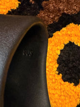 Load image into Gallery viewer, YEEZY Slide Onyx YS-01 Multiple Sizes
