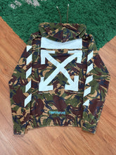 Load image into Gallery viewer, Off-White - Woodland Camo Temperature Zip Hoodie Medium
